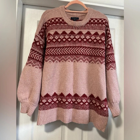 American Eagle Pink & Red Jegging Fit Knit Sweater - Picture 1 of 11